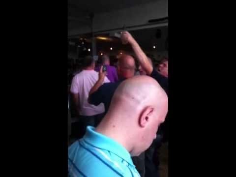 rangers chelsea - Chelsea fans singing.