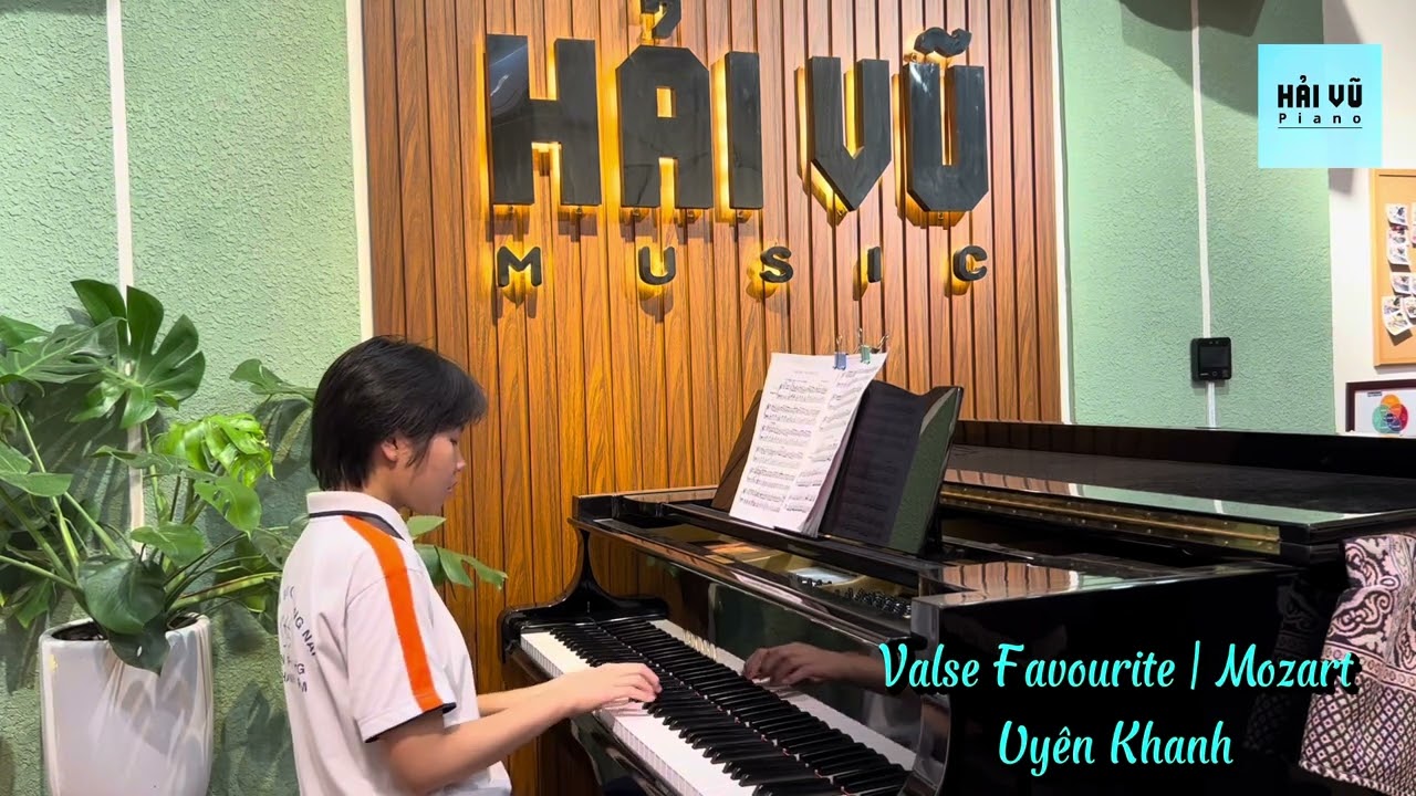 Valse Favourite – Uyên Khanh