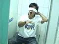 xiao zhu singing qiang si qiang si in the toilet