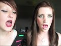 2 girls