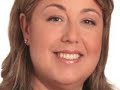 carlo costantini, il candidato governatore alla regione abruzzo per la coalizione di centro-sinistra traccia un breve profilo di alessandra cristofori, candidata alle elezioni 2008 al consiglio della regione abruzzo a teramo e l'aquila.

alessandra cristofori, segretaria provinciale teramana candidata al consiglio regionale � una donna coraggiosa, � una professionista affermata, una mamma, una moglie che ha deciso di vivere questa esperienza e di dare il suo contributo al cambiamento dell'abruzzo.

e' una donna competente perch� la sua professione le consente di conoscere le leggi, i meccanismi sul funzionamento della pubblica amministrazione e tutte le tematiche che dovranno essere affrontate nel prossimo consiglio regionale.

oltre alla competenza anche il coraggio, il coraggio di una donna con una famiglia, con dei bambini che ha voglia di mettersi in discussione, che ha voglia di mettersi in campo e di contribuire al cambiamento dell'abruzzo. 

quale sar� il ruolo di alessandra cristofori nel caso venisse eletta al consiglio regionale?

sempre dalla viva voce di carlo costantini ecco quali saranno le tematiche che la candidata andr� ad affrontare.

la famiglia e la donna sono al centro del mio programma di governo.

la famiglia � in difficolta'. all'interno della famiglia � la donna in particolare che cerca un posto di lavoro e molto spesso lo trova a tempo determinato.
il lavoro a tempo determinato per una donna giovane crea problemi se decide di sposarsi e i problemi aumentano quando decide di esercitare il proprio diritto alla maternit� perch� molto spesso il lavoro sacade quando la donna decide di avere un bambino. 
la donna vive una condizione di difficolt� enorme che va avanti anche negli anni successivi.
gli asili nido pubblici sono pochi, quelli privati costano troppo e ancora andando avanti negli anni quando ci sono anziani non auto sufficenti � la donna il pilastro della famiglia. per la donna fare politica vuol dire avere davvero molto coraggio 

il video relativo alla campagna elettorale � realizzato da vincenzo cicconi della pacotvideo e pubblicato sui seguenti siti:
1 - sito www.abruzzointv.it
2 - blog www.pensieriteramani.splinder.com, .... pagina di riferimento a alessandra cristofori 
3 - siti di video sharing (siti per la condivisione di video tra utenti quali you tube, video.google e video yaho)
4 - socialnetwork (my space e facebook)