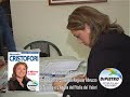 carlo costantini, il candidato governatore alla regione abruzzo per la coalizione di centro-sinistra traccia un breve profilo di alessandra cristofori, candidata alle elezioni 2008 al consiglio della regione abruzzo a teramo e l'aquila.

alessandra cristofori, segretaria provinciale teramana candidata al consiglio regionale � una donna coraggiosa, � una professionista affermata, una mamma, una moglie che ha deciso di vivere questa esperienza e di dare il suo contributo al cambiamento dell'abruzzo.

e' una donna competente perch� la sua professione le consente di conoscere le leggi, i meccanismi sul funzionamento della pubblica amministrazione e tutte le tematiche che dovranno essere affrontate nel prossimo consiglio regionale.

oltre alla competenza anche il coraggio, il coraggio di una donna con una famiglia, con dei bambini che ha voglia di mettersi in discussione, che ha voglia di mettersi in campo e di contribuire al cambiamento dell'abruzzo. 

quale sar� il ruolo di alessandra cristofori nel caso venisse eletta al consiglio regionale?

sempre dalla viva voce di carlo costantini ecco quali saranno le tematiche che la candidata andr� ad affrontare.

la famiglia e la donna sono al centro del mio programma di governo.

la famiglia � in difficolta'. all'interno della famiglia � la donna in particolare che cerca un posto di lavoro e molto spesso lo trova a tempo determinato.
il lavoro a tempo determinato per una donna giovane crea problemi se decide di sposarsi e i problemi aumentano quando decide di esercitare il proprio diritto alla maternit� perch� molto spesso il lavoro sacade quando la donna decide di avere un bambino. 
la donna vive una condizione di difficolt� enorme che va avanti anche negli anni successivi.
gli asili nido pubblici sono pochi, quelli privati costano troppo e ancora andando avanti negli anni quando ci sono anziani non auto sufficenti � la donna il pilastro della famiglia. per la donna fare politica vuol dire avere davvero molto coraggio 

il video relativo alla campagna elettorale � realizzato da vincenzo cicconi della pacotvideo e pubblicato sui seguenti siti:
1 - sito www.abruzzointv.it
2 - blog www.pensieriteramani.splinder.com, .... pagina di riferimento a alessandra cristofori 
3 - siti di video sharing (siti per la condivisione di video tra utenti quali you tube, video.google e video yaho)
4 - socialnetwork (my space e facebook)