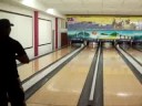 ij_zes show you how to strike bowling