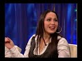 alex cambert entrevista con su particuar estilo a jennifer pe�a y obie bermudez. los dos le  cuantan a alex como ha sido ser padres por primera vez, en esta ocasion obie canta por primera vez una cancion compuesta para su baby.