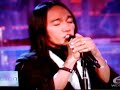 Arnel Pineda strikes again on Ellen DeGeneres Show
