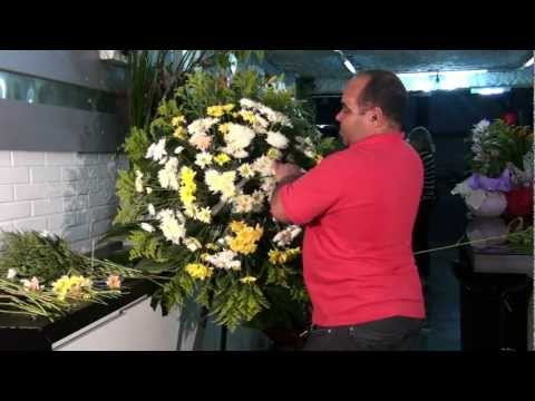 Como fazer coroas de flores - BH MG
