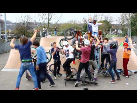 chain reaction cycles