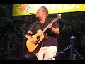 Attn airlines - DON'T mess w/ musicians' guitars - they will take you down! http://bit.ly/YJurB (Carroll) http://bit.ly/gyQfU (Wainwright)