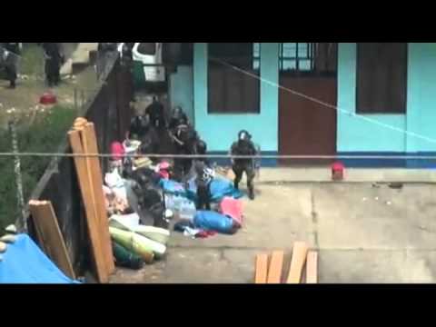 Policía quema pertenencias de mineros ilegales en Madre de Dios
