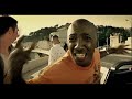 Envoi le mic à Marseille on l'fait (à la bien) Pour les mecs en bas des blocs on l'fait (à la bien) Pour les soeurs ki se préserve on lfait (à la bien) J'te jure (fous la bien) cousin (à la bien) Pour toute la jeunesse de france on l'fait (à la bien) Pour les frangins enfermés on l'fait (à la bien) Pour mes amis sur myspace on l'fait (à la bien) La famille fous la bien t'a compri (à la bien)