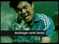 percaya atau tidak, bersukan pun boleh dijadikan seni pertahanan diri..MAJULAH SUKAN UNTUK NEGARA!