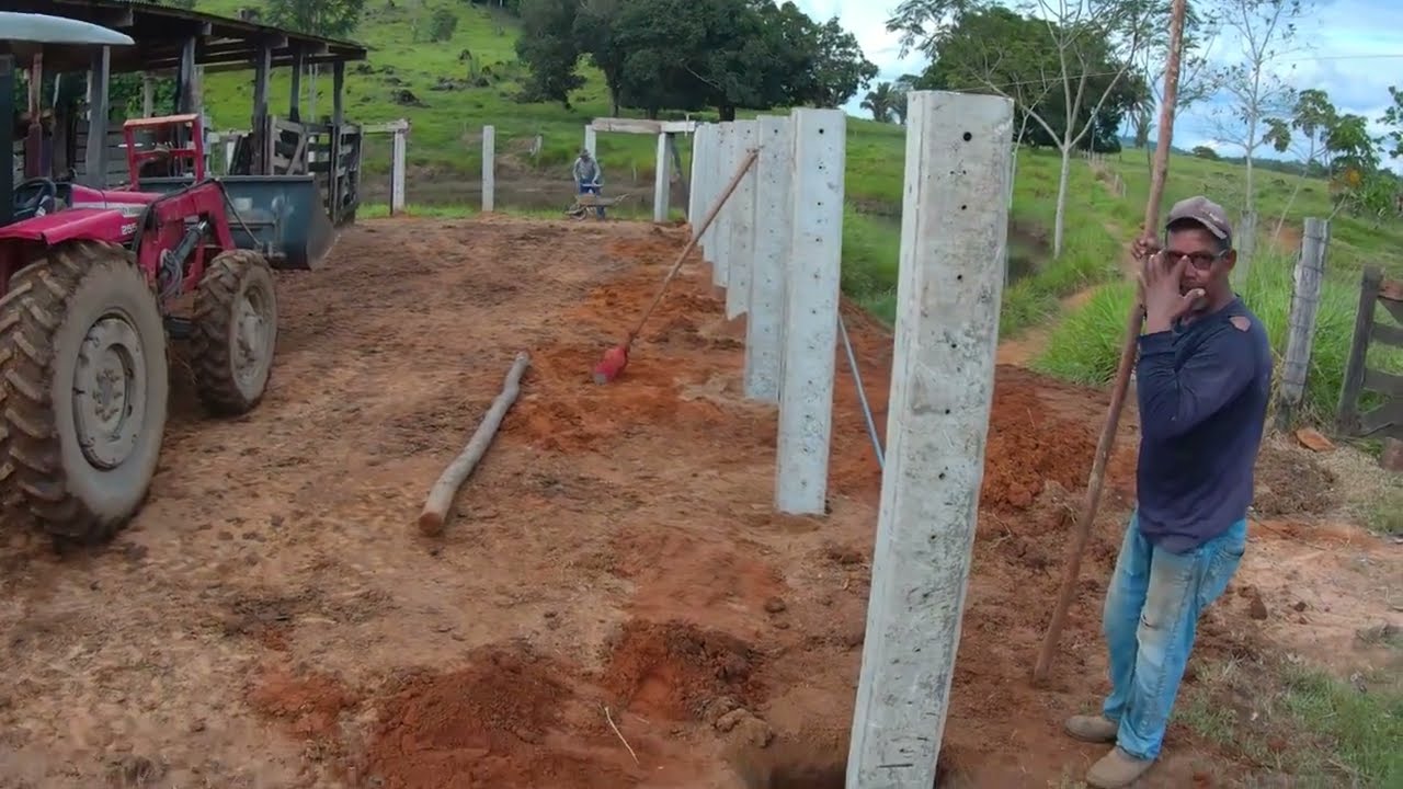 COLOCANDO OS TOCOS DO CURRAL