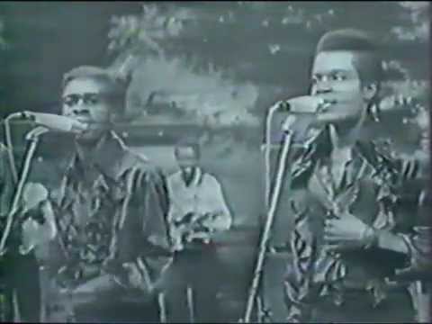 Franco et le TP OK Jazz - Oko Regretter Ngai Mama (Lutumba) Franco et le TP OK Jazz - Oko Regretter Ngai Mama (Lutumba)