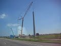 Windmolens in aanbouw langs A15