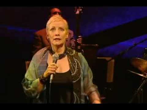 Betty Buckley