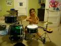 videos de 3 year old drummer