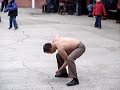 Пьяный мужик на первомайской дискотеке. Жесть.
