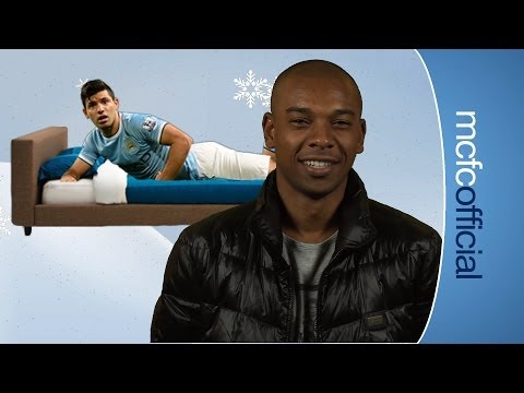 Video: FERNANDINHO NEW TO CRACKERS? | Advent Calendar | Day 10