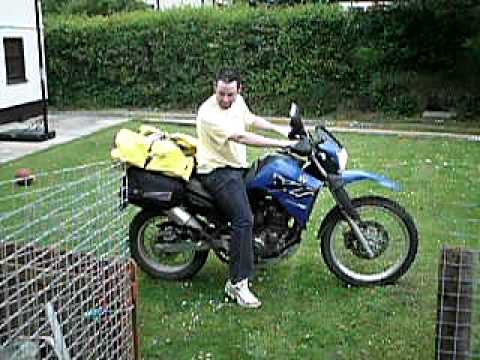 how to fit oxford tail pack