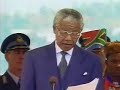 RT @DaveDuarte: Just watched Nelson Mandela's Inaugural Address again: http://bit.ly/hVKukV (9min vid) #inspirational #madiba
