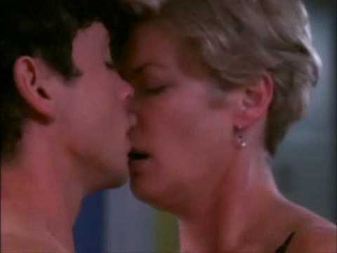 Kelly McGillis