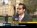 [English] Clashes between Police and Student Protesters in London [Nov 24, 2010]
