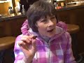 macha meril et ir�ne frain parlent de la mort en mangeant du chocolat...