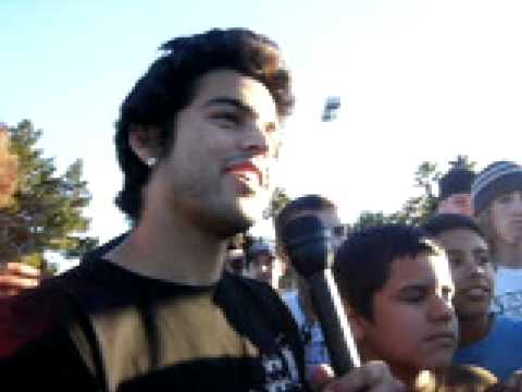 BMX BIKES TRICKS STUNTS CRASHES