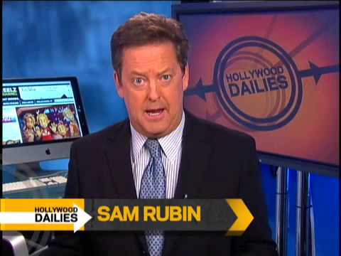 HOLLYWOOD HEADLINES: OVERPAID ACTORS, NEW MOON OPENING WEEKEND