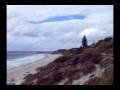 videos de rolf flies his hang glider at cottesloe 3-12-08