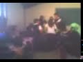 el mono bailandole amari.3gp