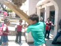 jackass en la iglesia