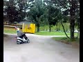 Nicky - moped galning