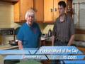 videos de Feed Me Bubbe Episode #19 Chicken Schnitzel