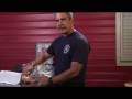 videos de Basic First Aid : How to Stop Mild Bleeding During First Aid