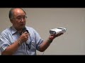 ☆ワールド・フォーラム2007年8月例会「巨大地震は必ず来る！その１０秒が命を守る」全講演動画はこちらからご覧いただけます。『ワールド・フォーラム・動画ライブラリー』http://worldforum.web.fc2.com/ワールドフォーラム2007年8月例会「巨大地震は必ず来る！その１０秒が命を守る」－ 初期微動（縦波Ｐ波）と主要動（横波Ｓ波）との差の『黄金の時間』10秒があなたを救う！ －JEITA緊急地震速報・実証試験プロジェクト運営事務局・信州大学経済学部講師　杉原　義得 氏http://www.worldforum.jp/report/2007/08.html１９２３年に東京を襲った関東大震災以来８４年が経過して、プレート・テクトニス理論のマントルの移動とその上に乗った地殻の沈降によれば、いつ発生してもおかしくはない大地震の問題とその予知システムの問題を取上げます。最近著『巨大地震は必ず来る！その１０秒が命を守る」（中経出版）を昨年夏に出版され、ＮＨＫ総合の『クローズアップ現代』で放映された１０秒後には地震が来ることを事前に知らせる世界初の日本が開発した『地震予告システム』を開発した社団法人「電子情報技術産業協会（ＪＥＩＴＡ他）」の特定プロジェクト推進室での責任者を務められた、JEITA緊急地震速報・実証試験ﾌﾟﾛｼﾞｪｸﾄ　運営事務局・信州大学経済学部講師　　杉原　義得　氏　をお招きし「　巨大地震は必ず来る！その１０秒が命を守る－初期微動（縦波Ｐ波）と主要動（横波Ｓ波）との差の『黄金の時間』10秒があなたを救う！－」　というテーマでお話戴きました。