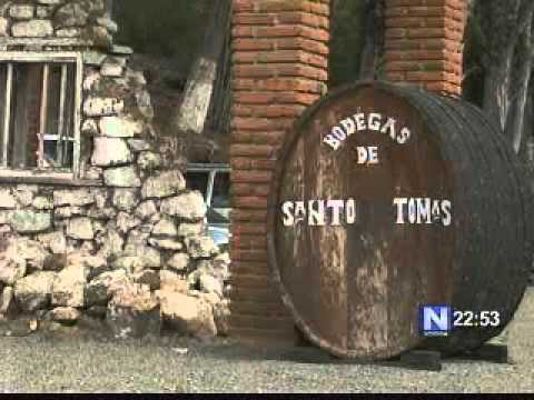 descubrebajacal - El periodista Joél Galeana Sánchez llevó a los televidentes por un extraordinario recorrido por la Ruta del Vino de Baja California. (Abril 2011)