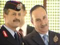 تقرير : ياسر ابو هلالةتاريخ بث التقرير : 30/9/2008 اعلن الديوان الملكي الاردني ان الملك عبدالله الثاني قبل   استقالة رئيس الديوان باسم عوض الله، ولم يعين بديلا له بعد.وجاءت استقالة عوض الله في ظل انتقادات حادة لمنهجه الاقتصادي والسياسي. كما تعرض عوض الله لهجوم غير مسبوق في مجلس النواب واتهامات بالفساد.