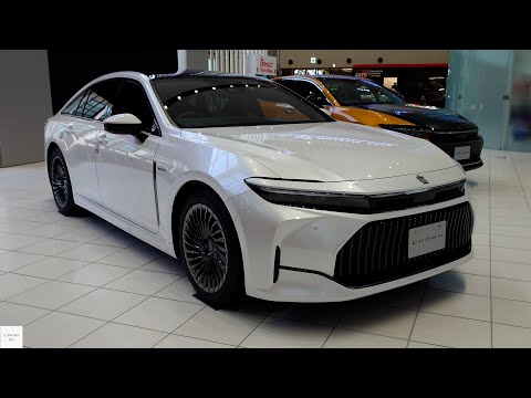 2025 Toyota Crown / In-Depth Walkaround Exterior & Interior