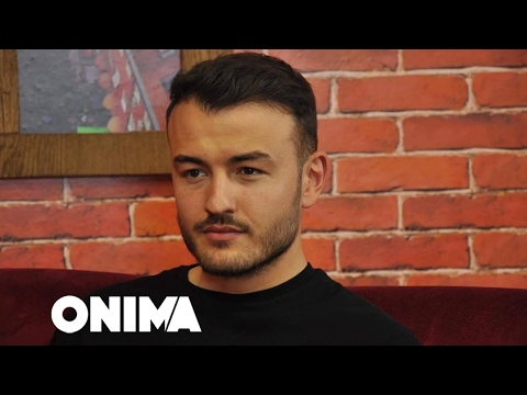 Gold AG: Kjo është e vërteta e fotografive intime (Video) Gold AG: Kjo është e vërteta e fotografive intime (Video)