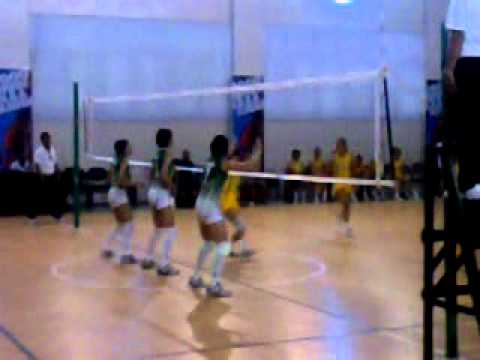 fet888 - Don't mind our conversation. :) WATCH my IDOL! :))