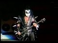 Kiss:War Machine(Live Jones Beach 7-21-04)