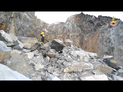 FRANA CAVA  CARRARA - VIDEO VIGILI DEL FUOCO