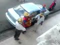 Cubans sings on the street