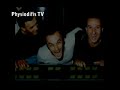 [πλάνα από το...