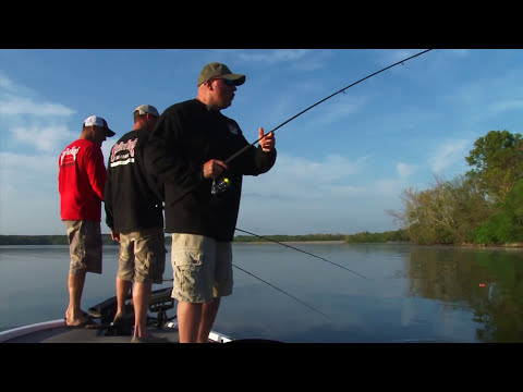 how to locate crappie