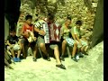 dietro il campanile a suon di fisarmonica. diego, raffaele, giuseppe, daniel, davide ed enzo