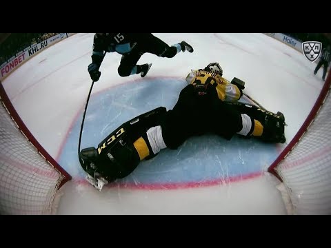 Demkov's remarkable shootout attempt