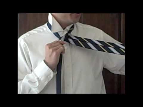 video-linktoworks-How to Tie a Half Windsor Knot | Art of Manliness - YouTube