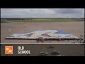 Eisbär aus 6401 Mülltonnen auf dem Flughafen Tempelhof